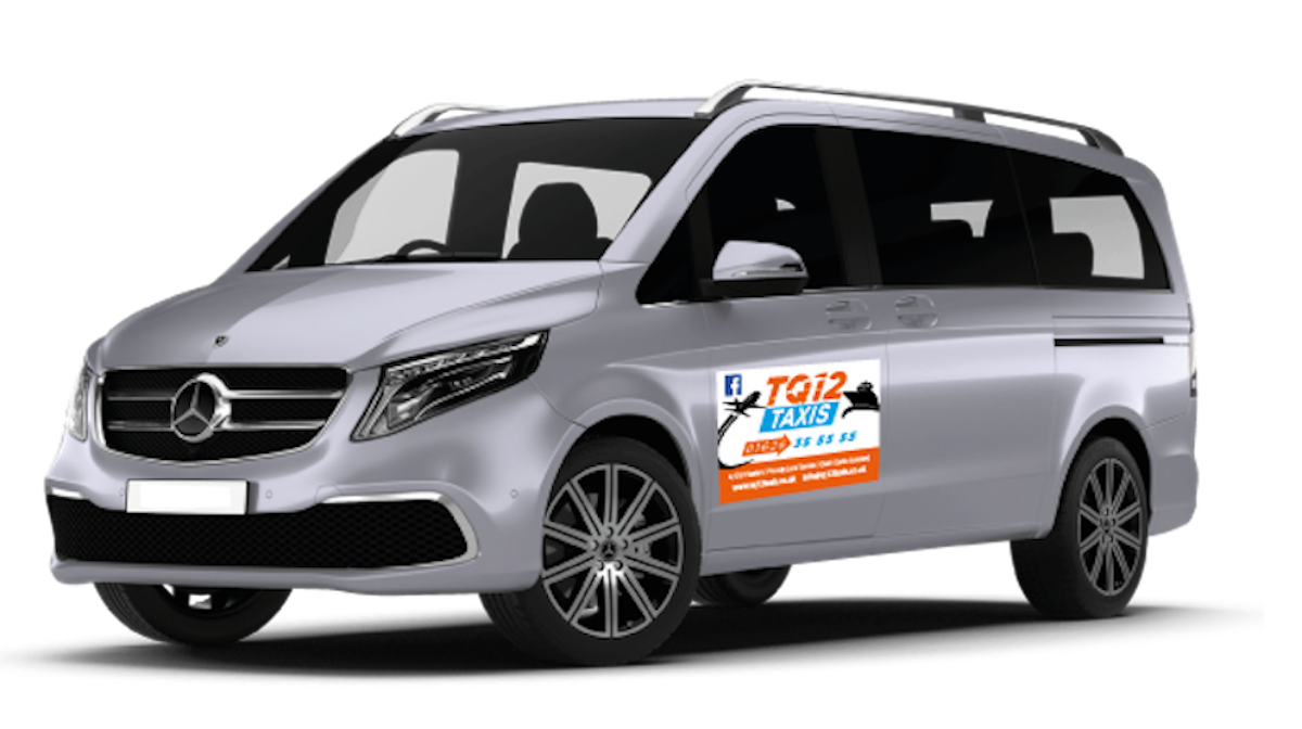 Torquay Magnetic Vans Signs on a 8 seater taxi